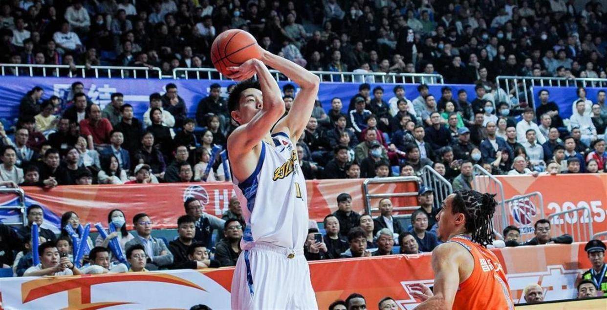 IM体育社区互动入口-广厦队挑战新疆向胜利发起冲刺